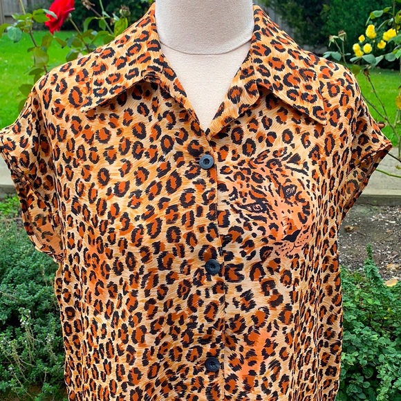 DIFFUSION BY SIMONA | Tiger print blouse - Picture 2 of 5
